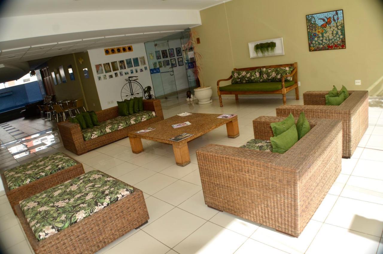 Constantino Hotel E Eventos Juiz de Fora Bagian luar foto The lobby of the airport
