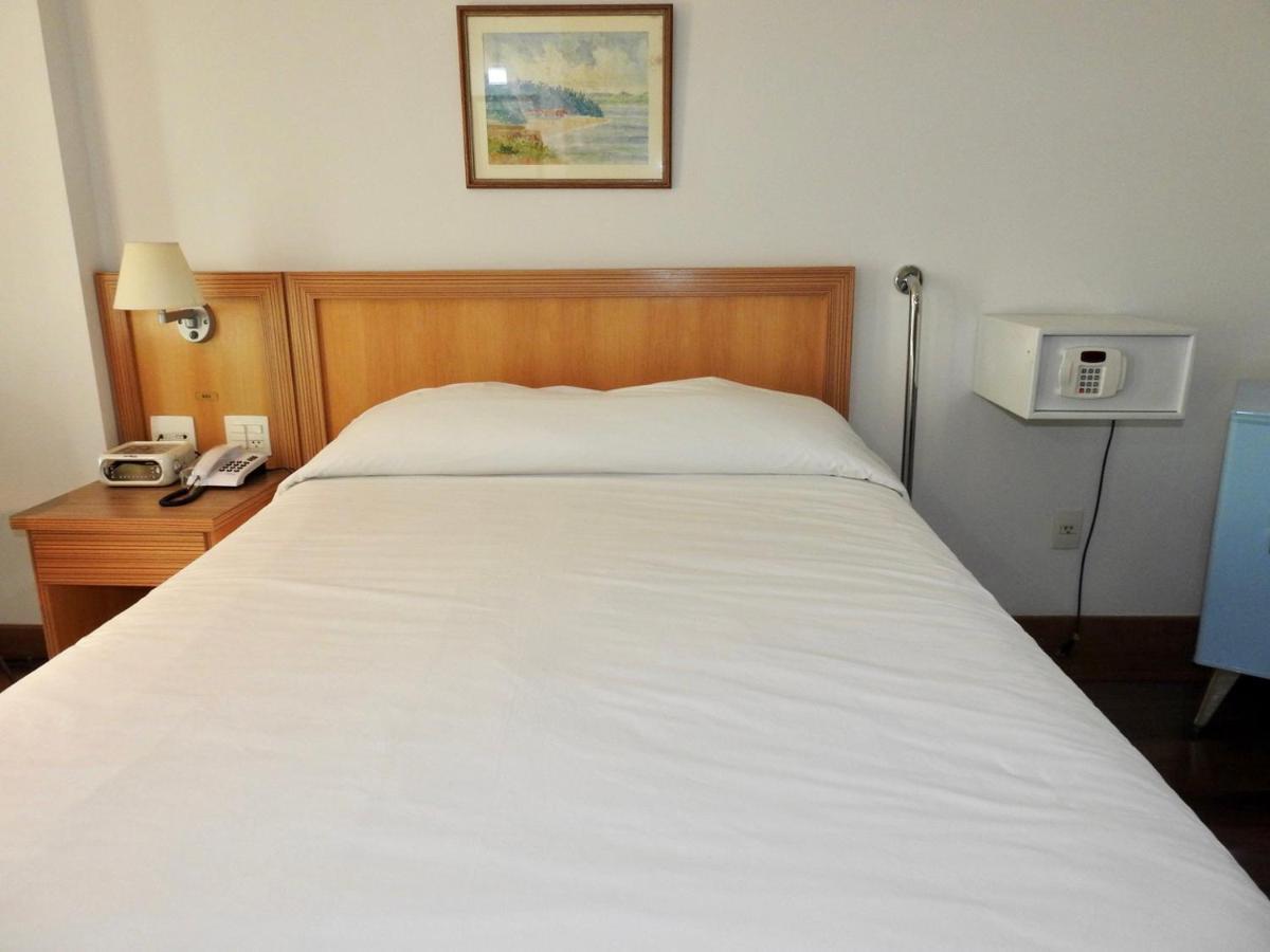 Constantino Hotel E Eventos Juiz de Fora Bagian luar foto A single bed